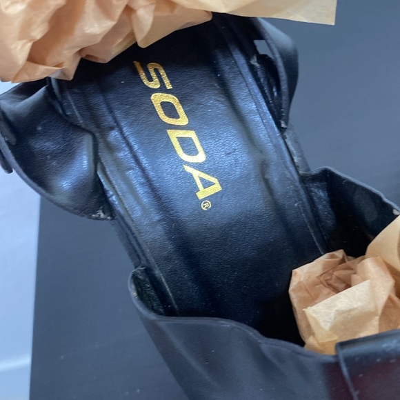 Platforms 👠 - Picture 6 of 7